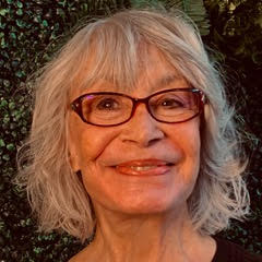 Kimbeth bcc headshot Kerstin Decook Headshot